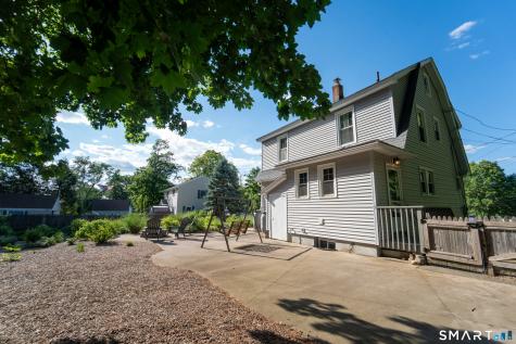 24 Drescher Road Manchester CT 06040