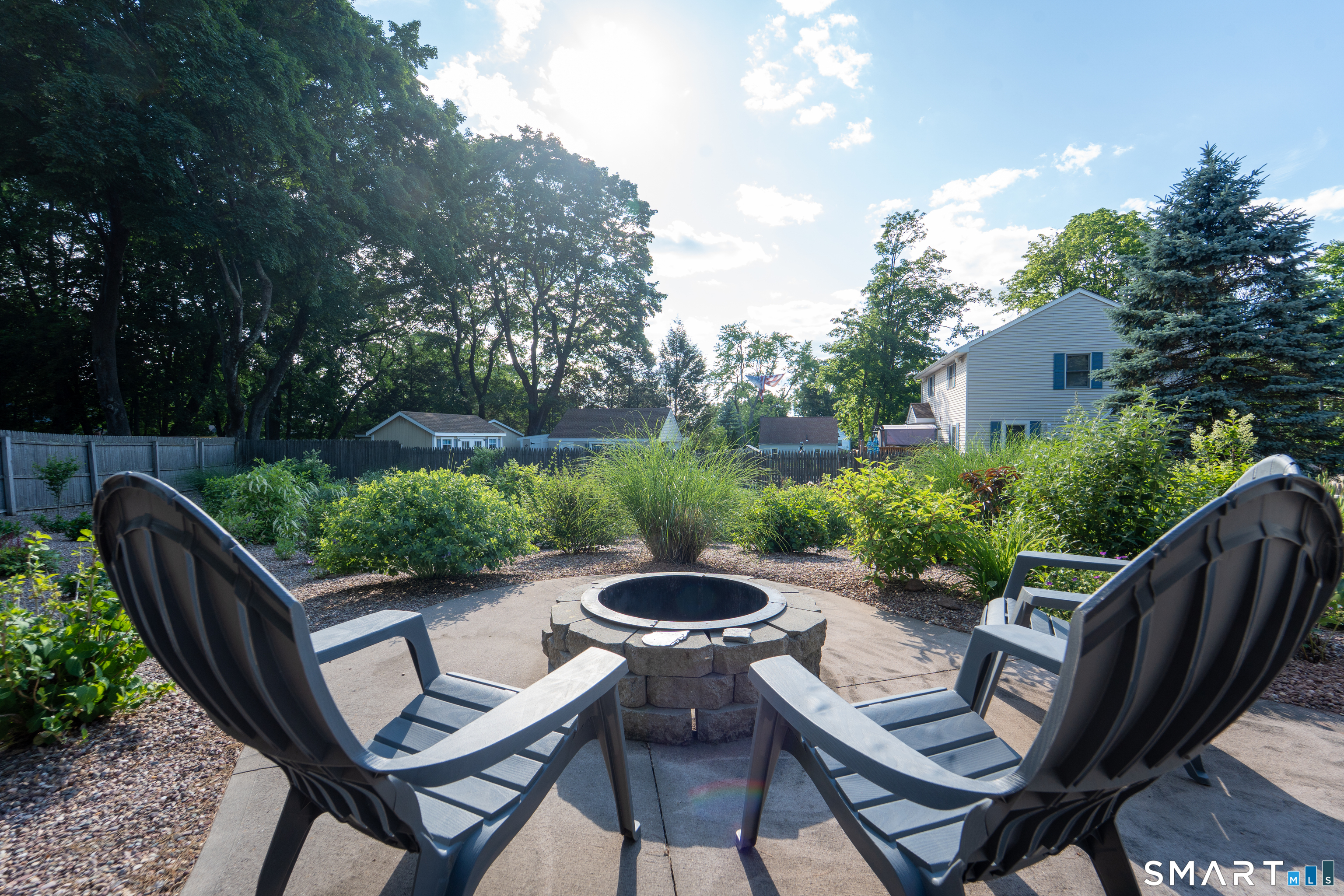 24 Drescher Road Manchester CT 06040