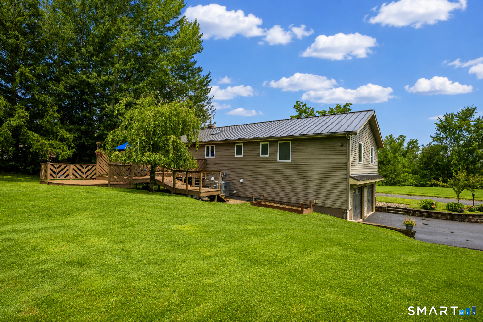 31 Circlewood Drive Berlin CT 06037