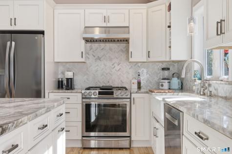 31 Circlewood Drive Berlin CT 06037