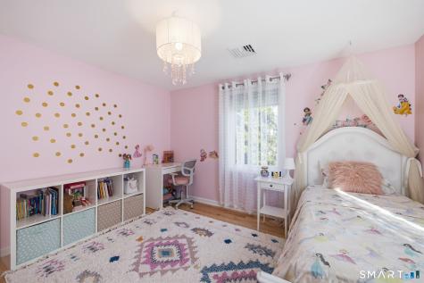 31 Circlewood Drive Berlin CT 06037