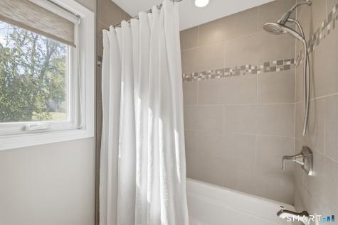 31 Circlewood Drive Berlin CT 06037