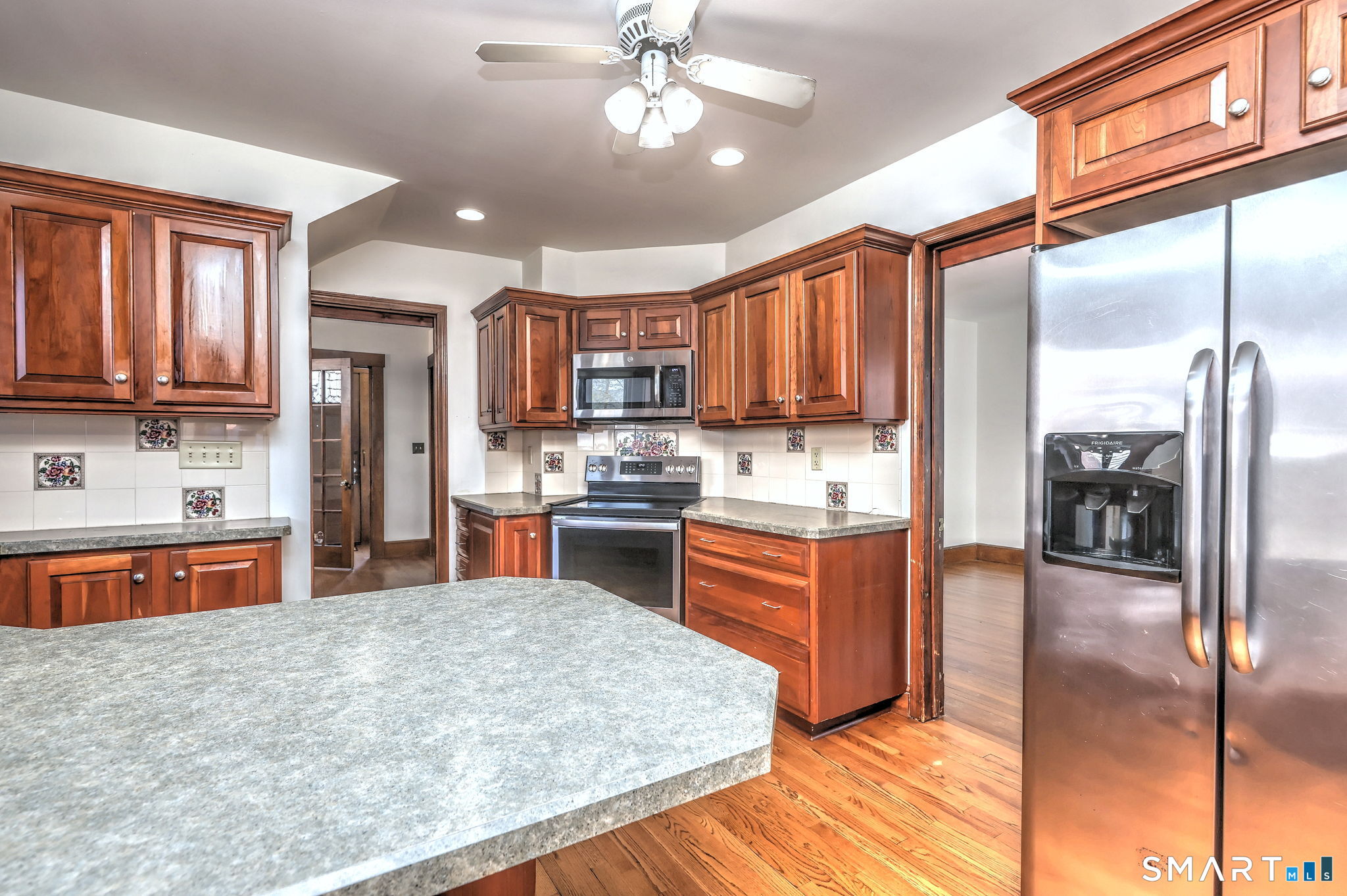 48 Bedford Avenue Hamden CT 06517