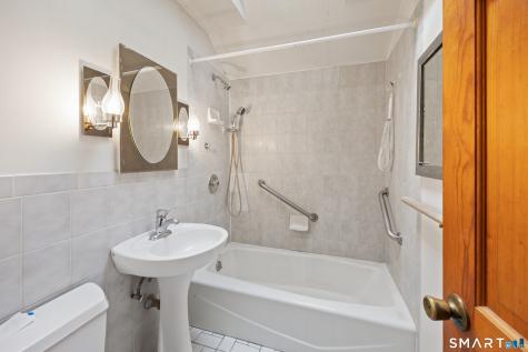 220 Melville Drive Fairfield CT 06825