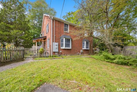 220 Melville Drive Fairfield CT 06825