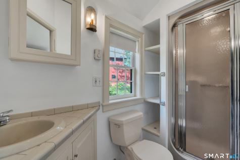 148 Mungertown Road Madison CT 06443
