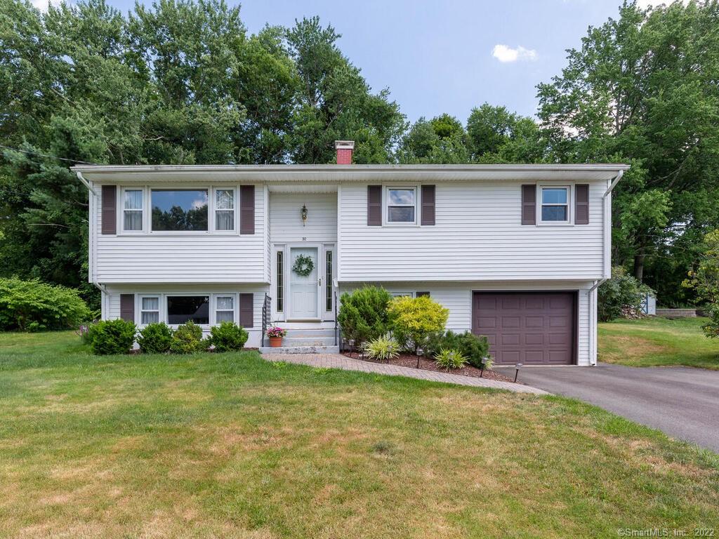 32 Woodland Drive Wallingford CT 06492
