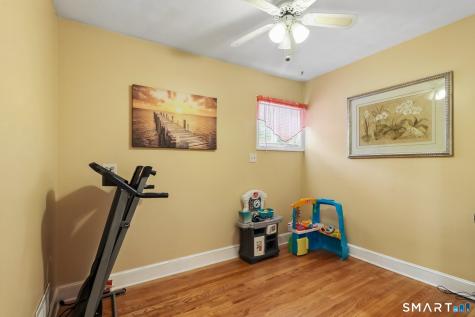 228 Raymond Street Waterbury CT 06706