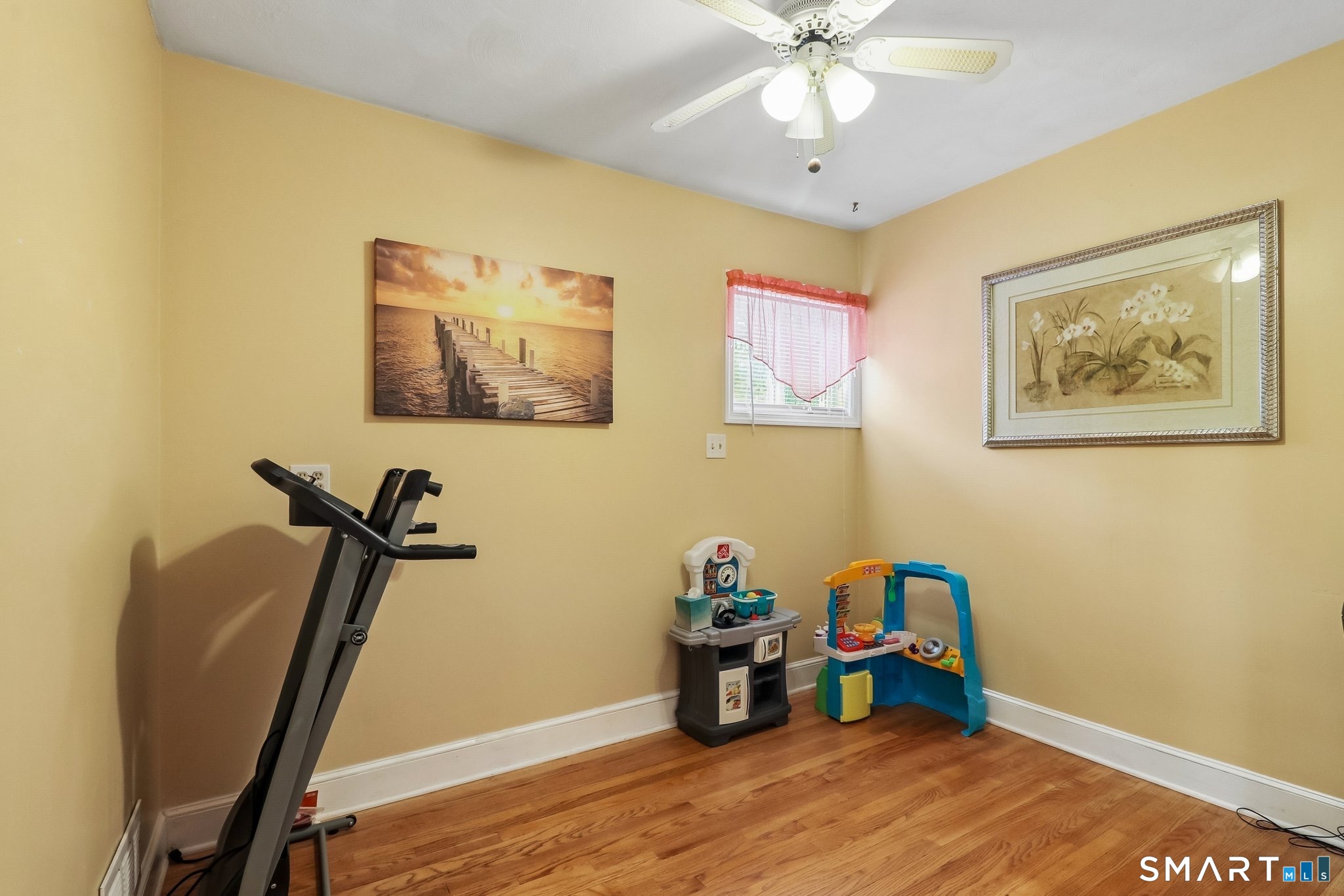 228 Raymond Street Waterbury CT 06706
