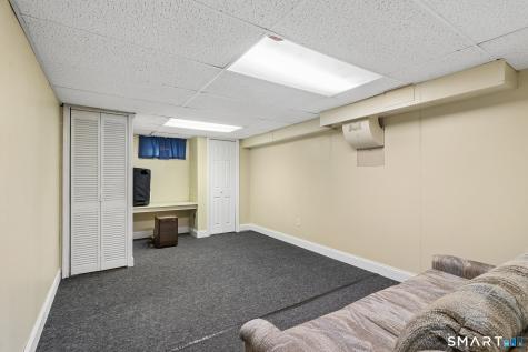 228 Raymond Street Waterbury CT 06706