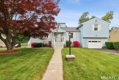 228 Raymond Street Waterbury CT 06706