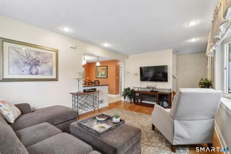 228 Raymond Street Waterbury CT 06706