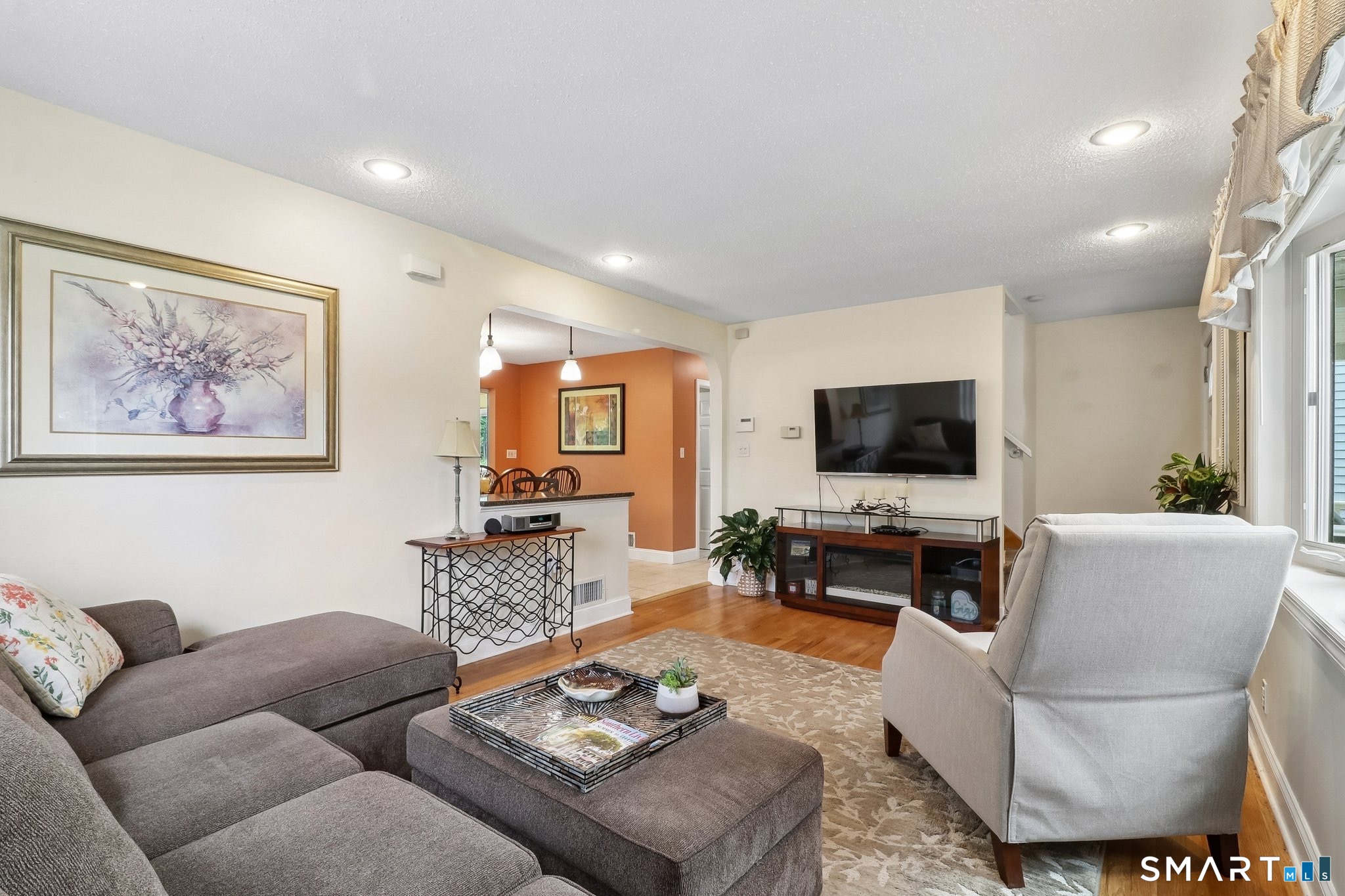 228 Raymond Street Waterbury CT 06706