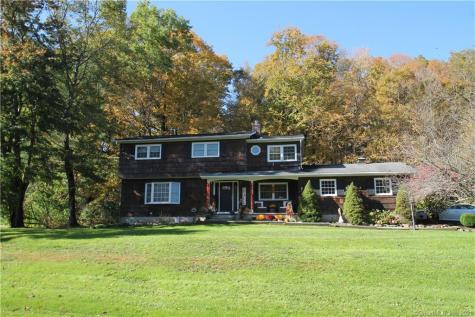 15 Indian Hill Road New Fairfield CT 06812