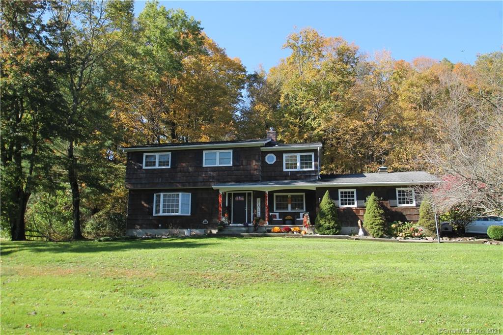 15 Indian Hill Road New Fairfield CT 06812