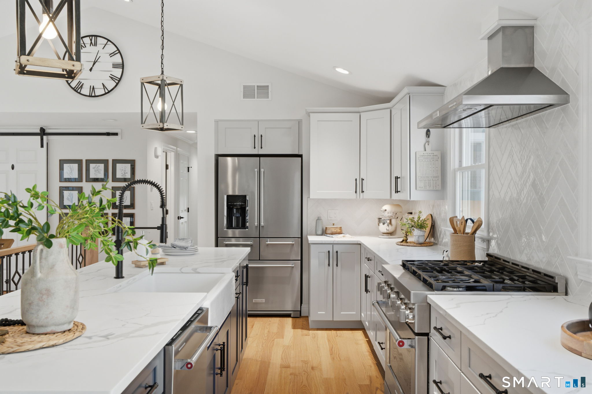 24 Woodhaven Drive Avon CT 06001