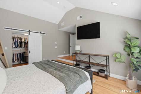 24 Woodhaven Drive Avon CT 06001