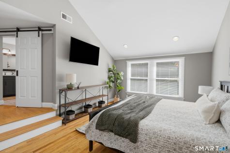 24 Woodhaven Drive Avon CT 06001