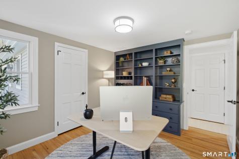 24 Woodhaven Drive Avon CT 06001