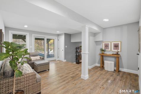 24 Woodhaven Drive Avon CT 06001