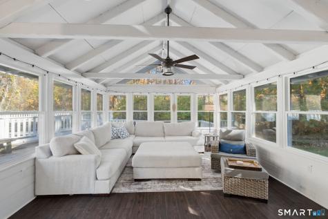 24 Woodhaven Drive Avon CT 06001