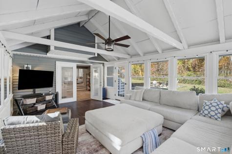 24 Woodhaven Drive Avon CT 06001