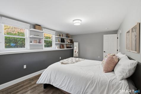 24 Woodhaven Drive Avon CT 06001