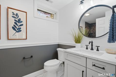 24 Woodhaven Drive Avon CT 06001