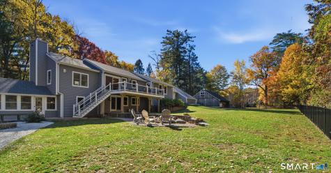 24 Woodhaven Drive Avon CT 06001