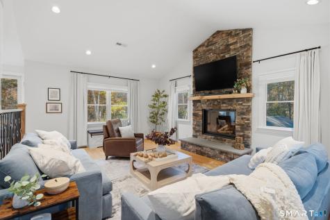 24 Woodhaven Drive Avon CT 06001