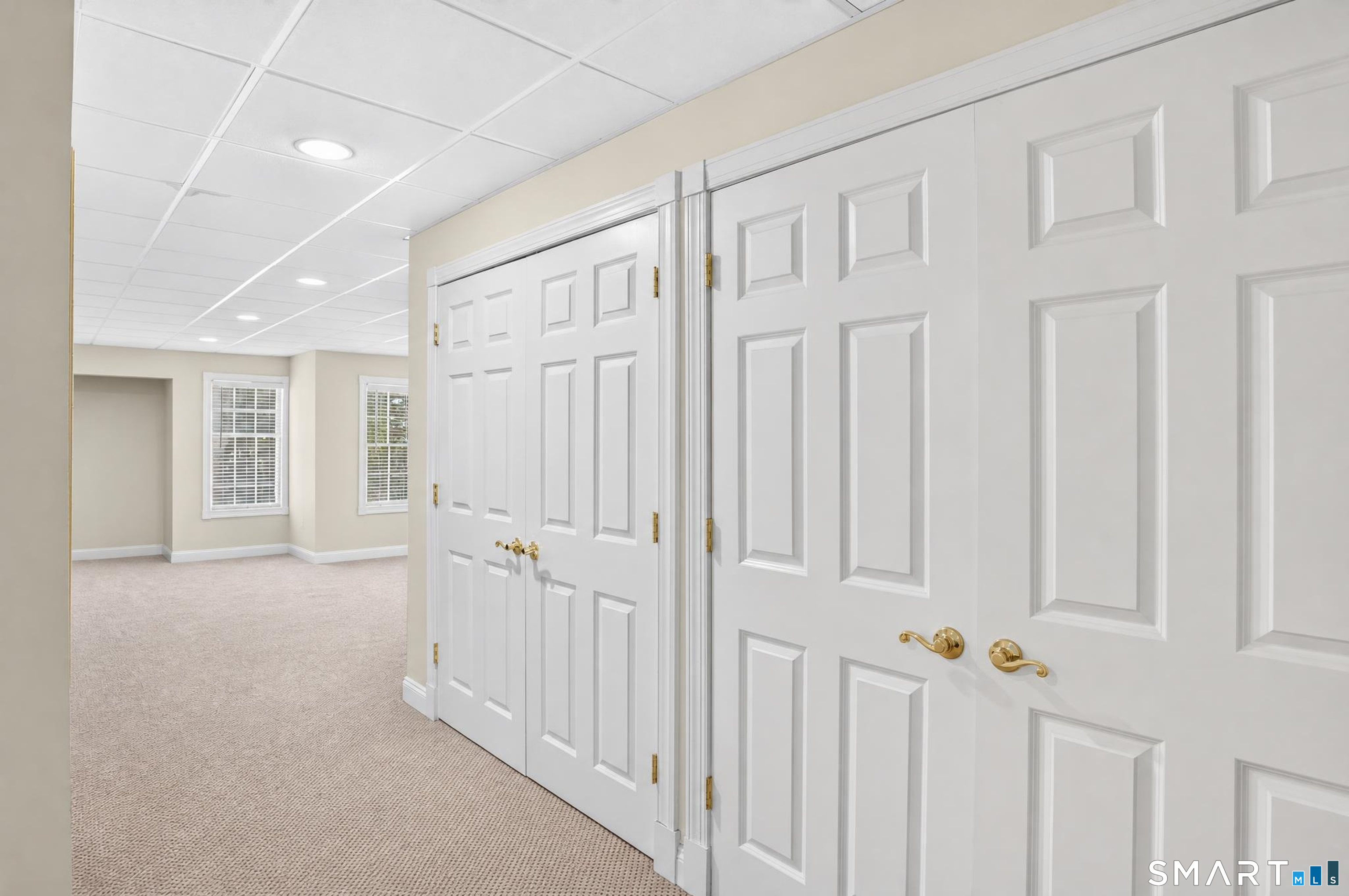 17 Regency Circle Trumbull CT 06611
