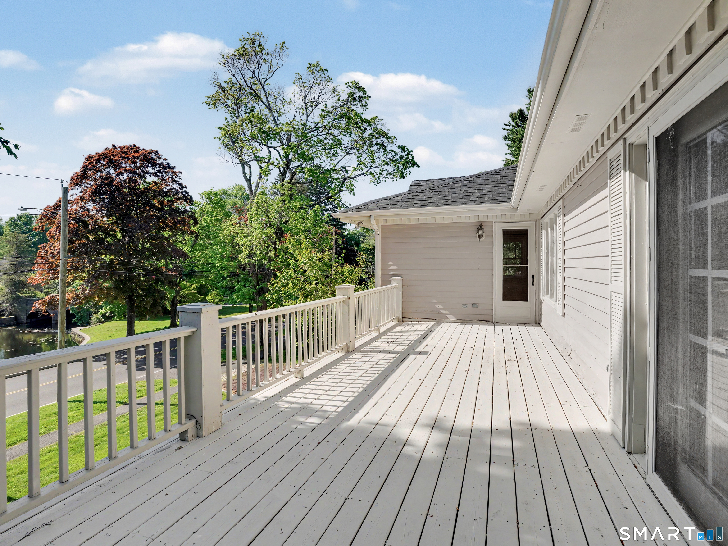 152 West River Street Milford CT 06460