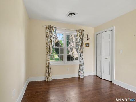 152 West River Street Milford CT 06460