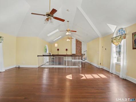 152 West River Street Milford CT 06460