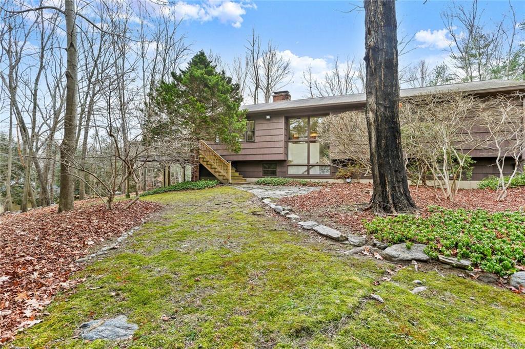 304 Morehouse Road Easton CT 06612