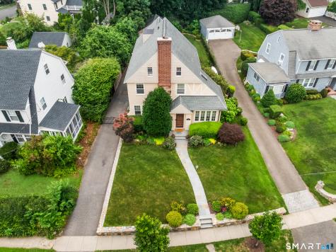400 Buena Vista Road Fairfield CT 06825