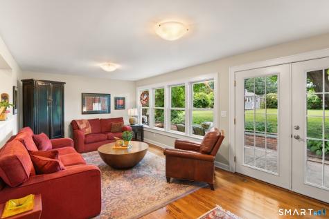 128 Soundview Court Stamford CT 06902