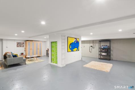 128 Soundview Court Stamford CT 06902