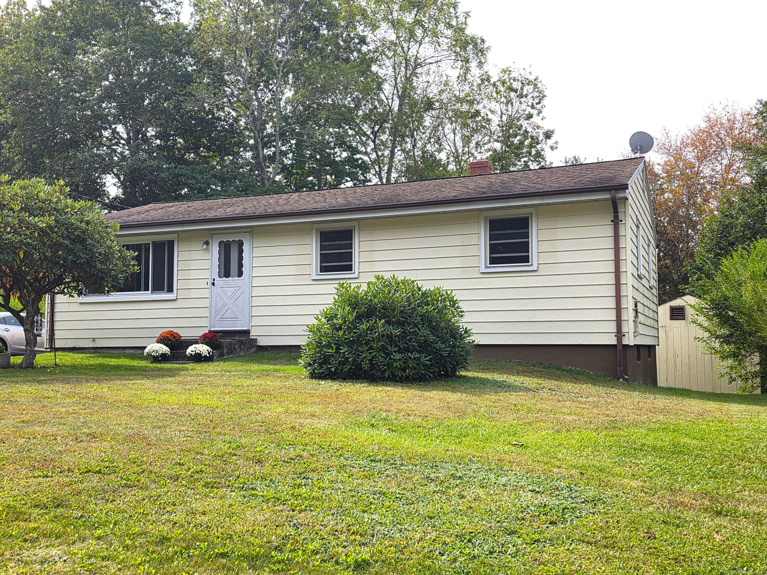 56 Evergreen Lane Montville CT 06370