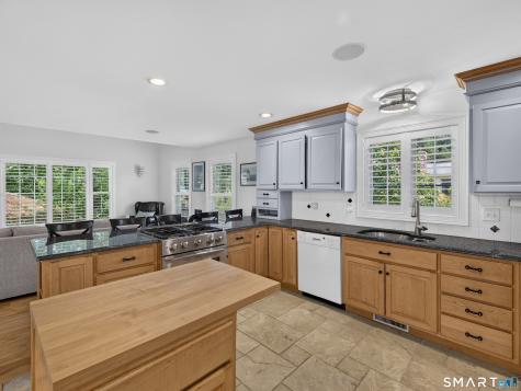 38 Jarvis Road Old Saybrook CT 06475