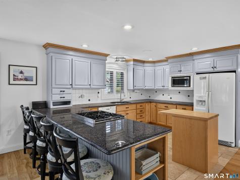 38 Jarvis Road Old Saybrook CT 06475