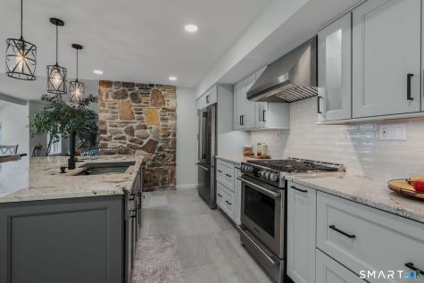 18 South Road Bozrah CT 06334