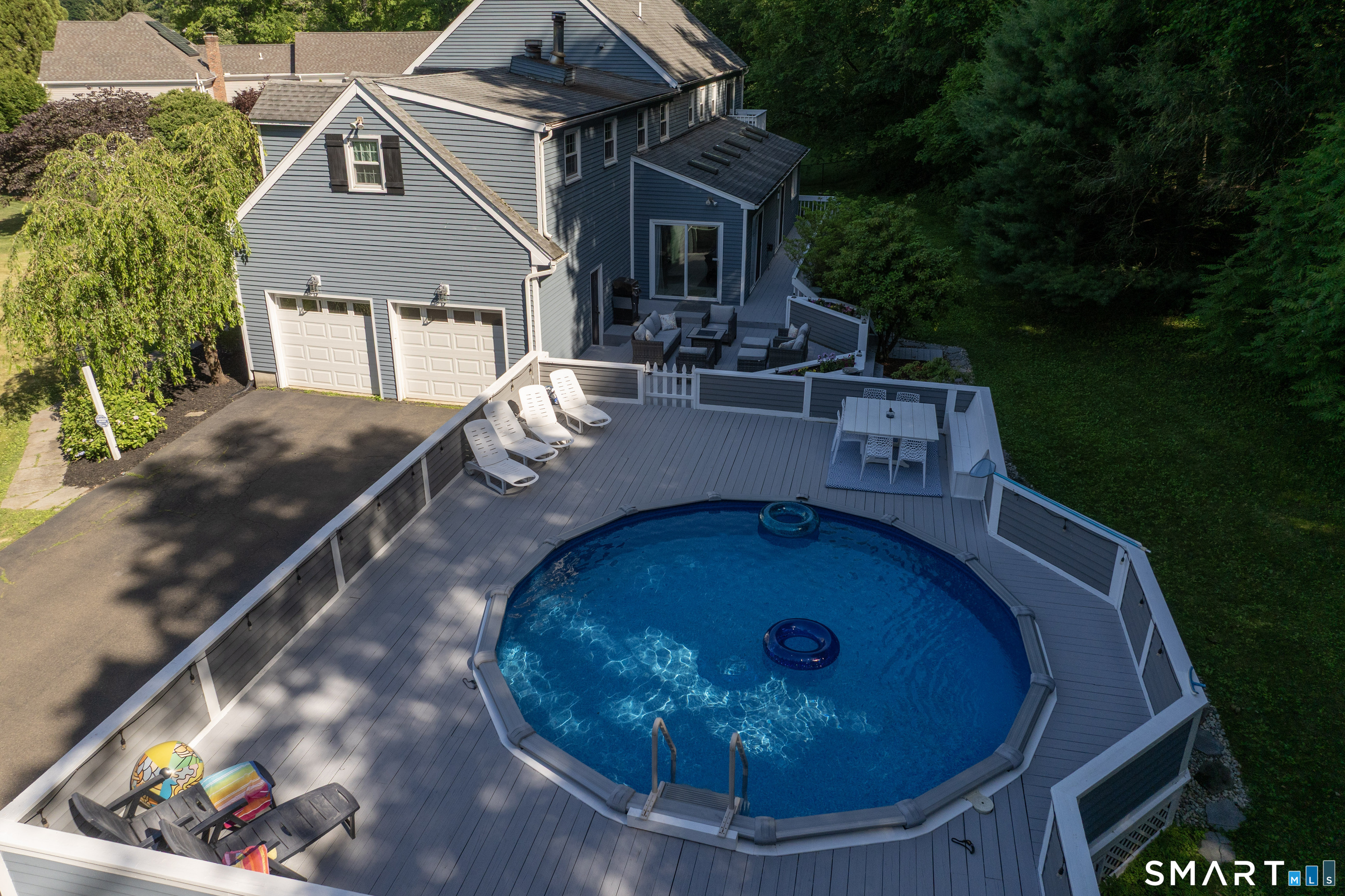 216 Bluff View Drive Guilford CT 06437
