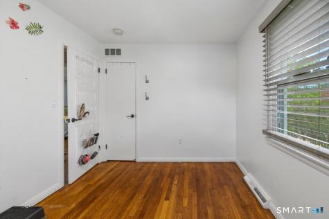 127 Rowland Drive East Hartford CT 06118