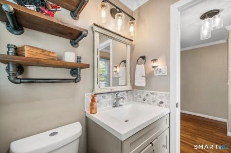 127 Rowland Drive East Hartford CT 06118