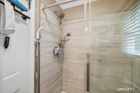 127 Rowland Drive East Hartford CT 06118