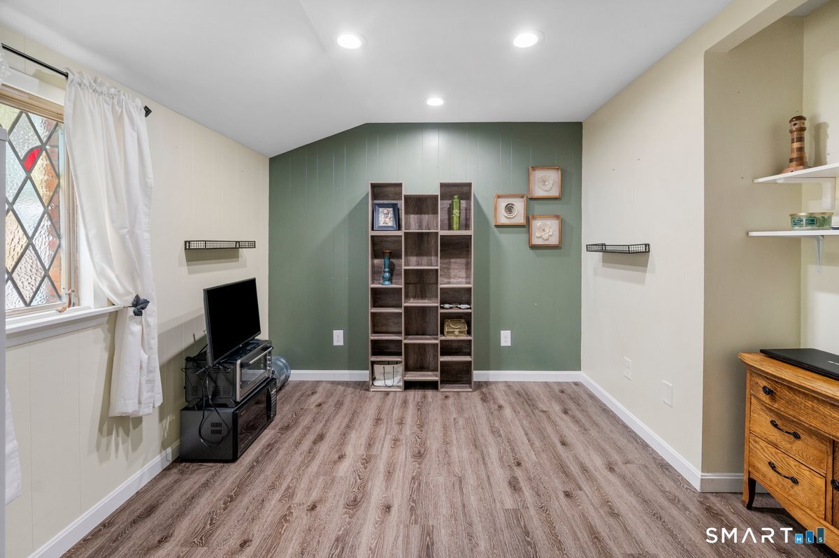 127 Rowland Drive East Hartford CT 06118