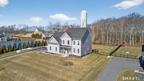 4 Arbor Crossing East Lyme CT 06333