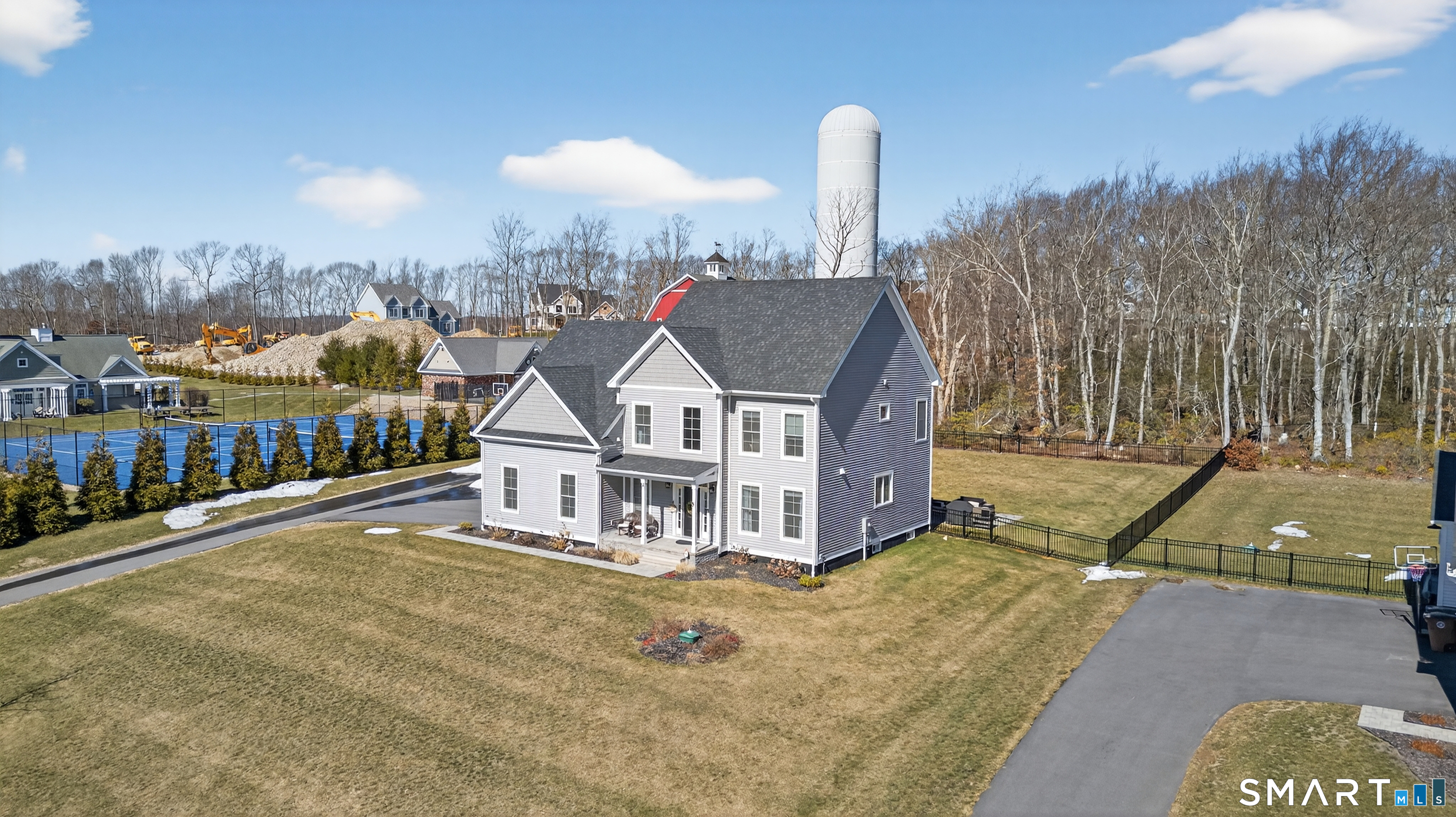 4 Arbor Crossing East Lyme CT 06333