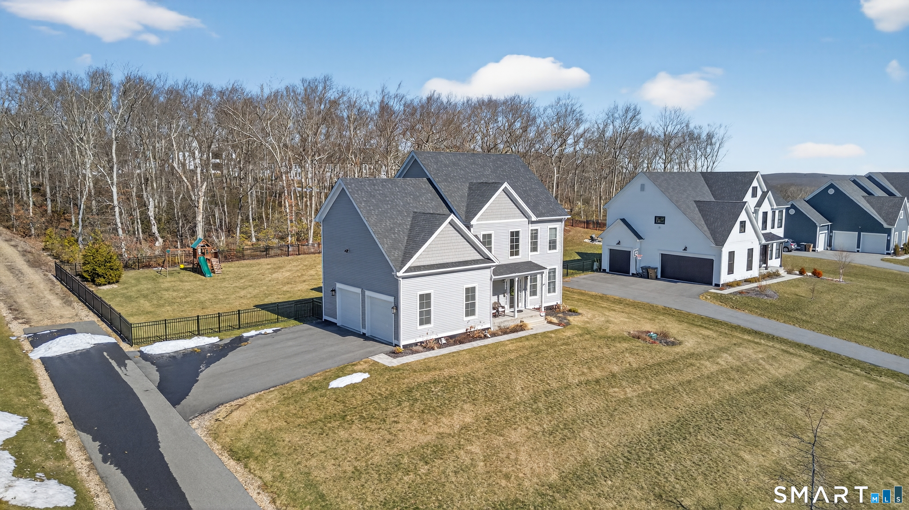 4 Arbor Crossing East Lyme CT 06333